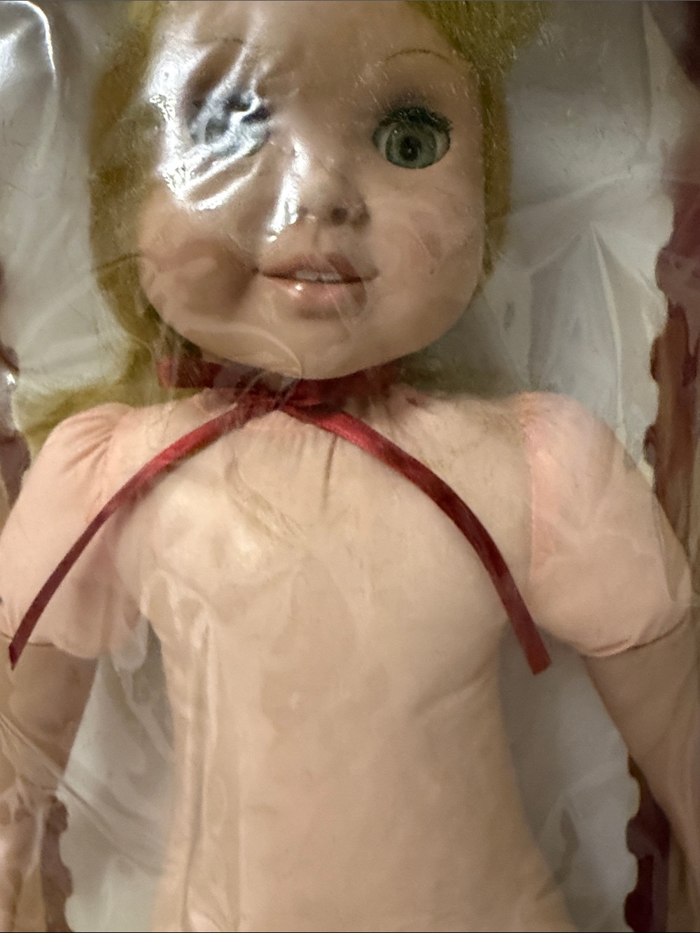 The Springfield Collection Doll - STACY - Picture 3 of 4